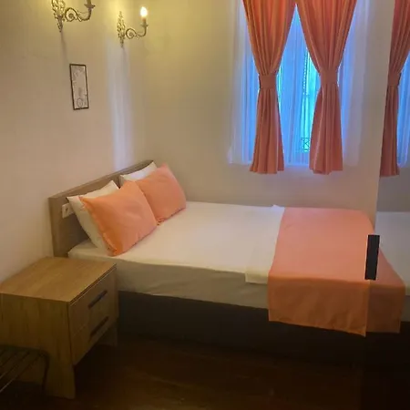 מלון Lesante Hotel 3*