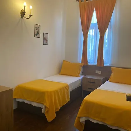 מלון Lesante Hotel 3*