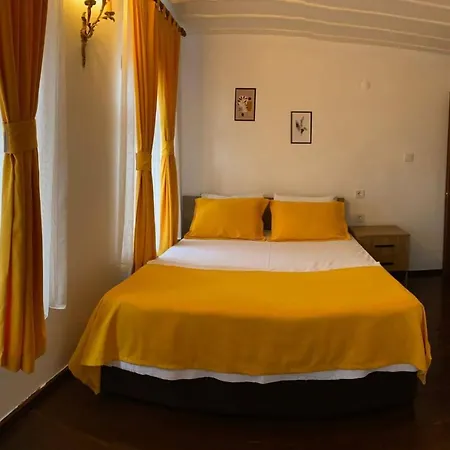 Lesante Hotel מלון